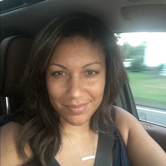 Meet your Posher, Marisa - Picture 1 of 1